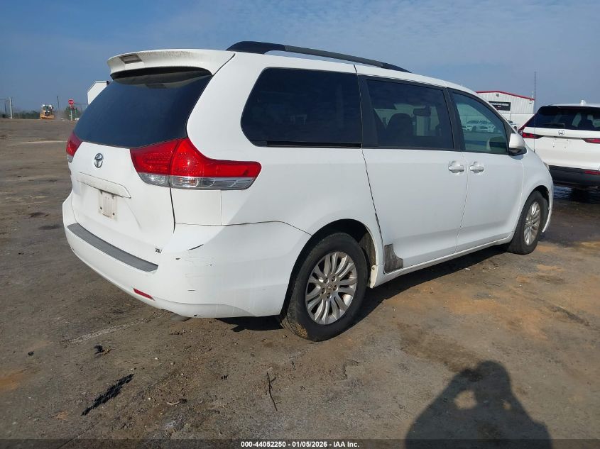 2011 Toyota Sienna Xle V6