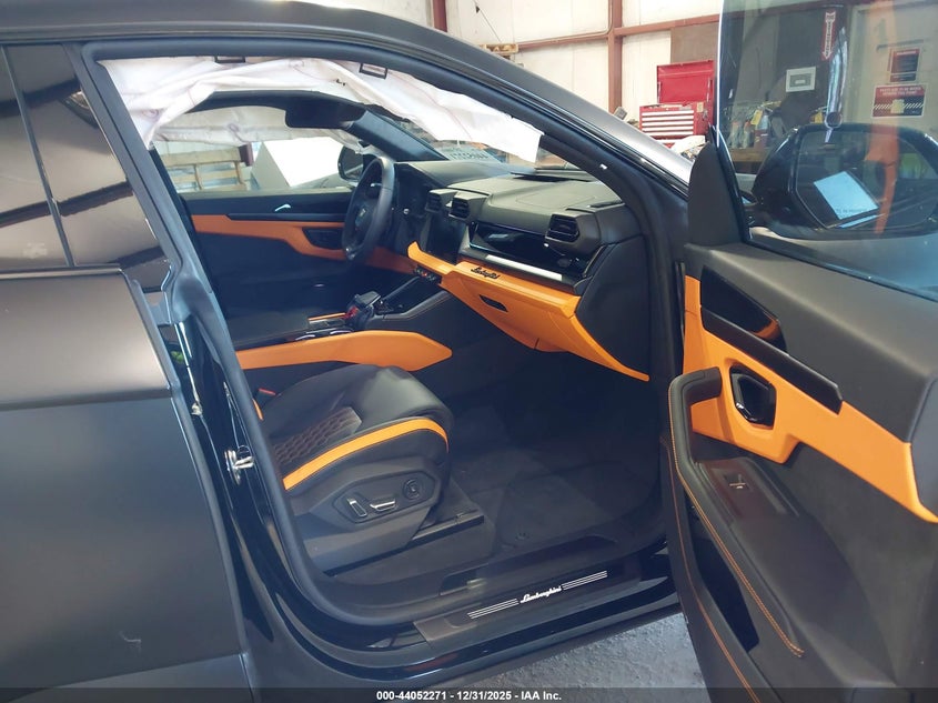 2025 Lamborghini Urus Se