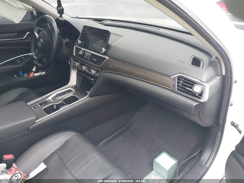 2019 Honda Accord Touring 2.0T