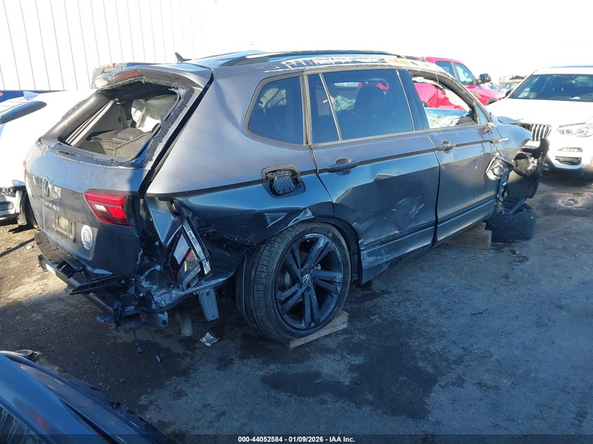 2024 Volkswagen Tiguan 2.0T Se R-Line Black