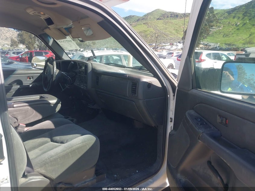 2004 Chevrolet Silverado 2500Hd Ls