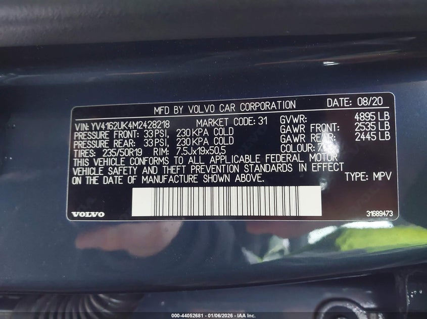 VIN YV4162UK4M2428218 2021 VOLVO XC40 T5 MOMENTUM