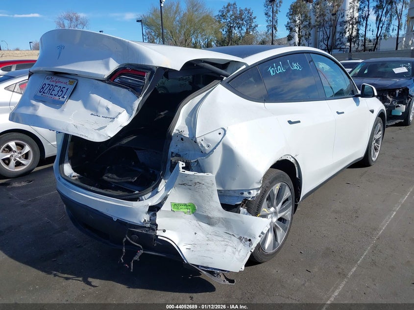 2021 Tesla Model Y Long Range Dual Motor All-Wheel Drive