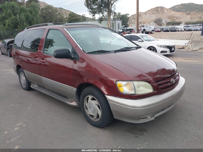 2003 TOYOTA SIENNA Burgundy VIN: 4T3ZF13C83U540469