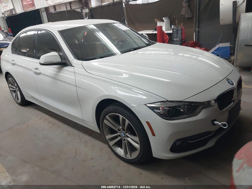 WBA8D9G53JNU67640 2018 BMW 330I xDrive auction photo 1