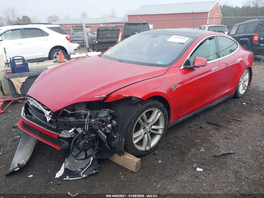 2013 Tesla Model S Performance