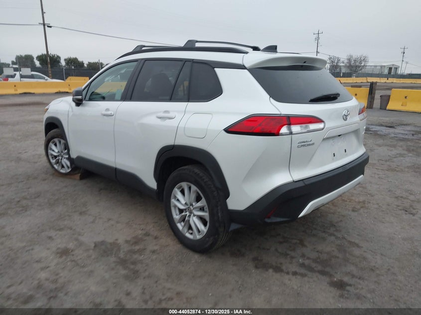 2025 Toyota Corolla Cross Le