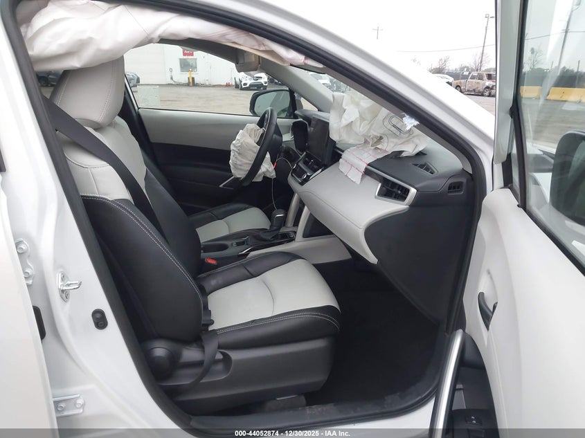 2025 Toyota Corolla Cross Le