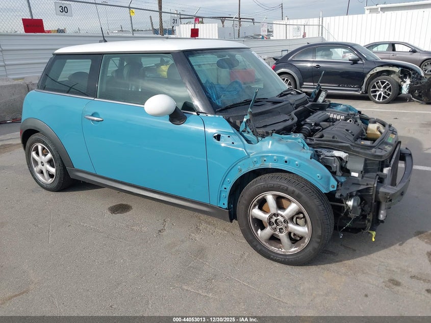 WMWMF33509TW76661 2009 Mini Cooper auction photo 1