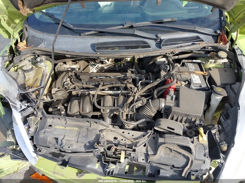 2011 Ford Fiesta Ses VIN: 3FADP4FJ8BM122163 Lot: 44053016