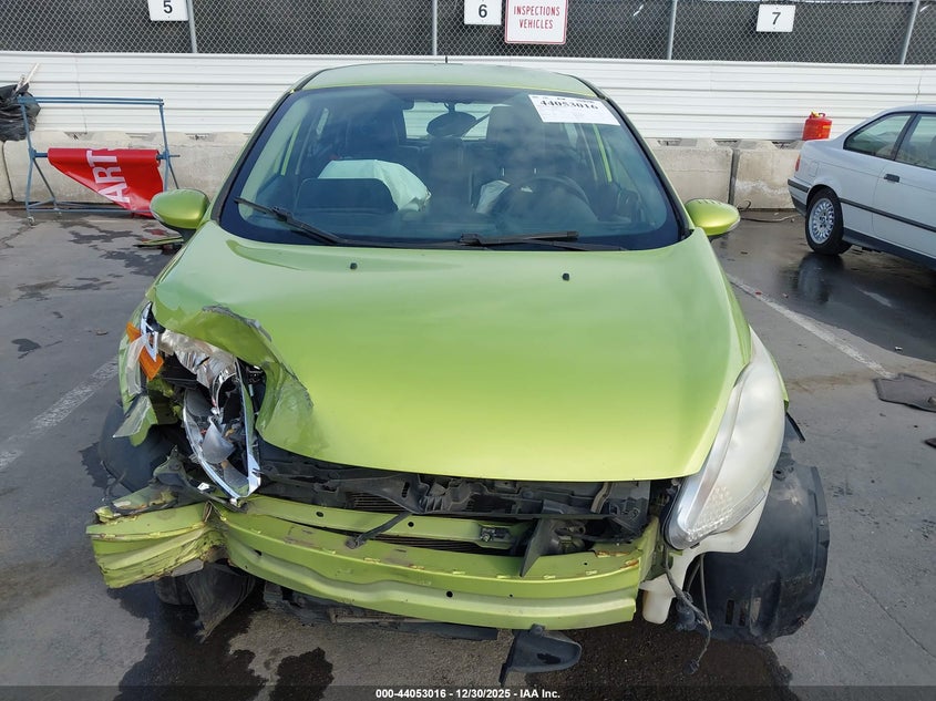 2011 Ford Fiesta Ses VIN: 3FADP4FJ8BM122163 Lot: 44053016