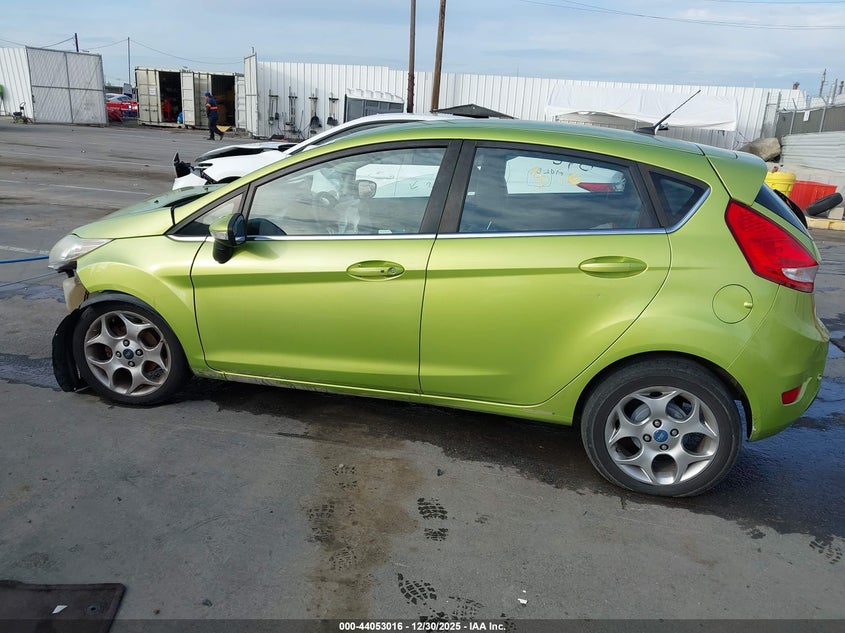 2011 Ford Fiesta Ses VIN: 3FADP4FJ8BM122163 Lot: 44053016