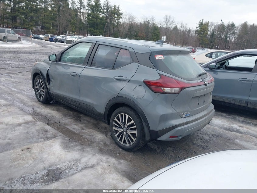 2021 Nissan Kicks Sv Xtronic Cvt