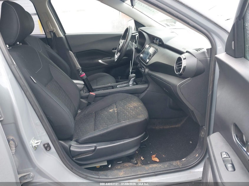 2021 Nissan Kicks Sv Xtronic Cvt