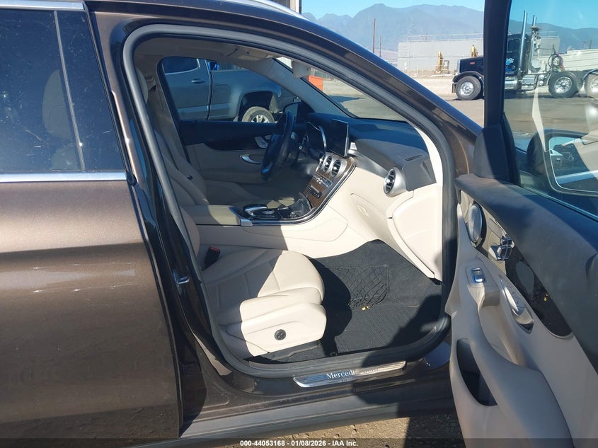 2017 Mercedes-Benz Glc 300