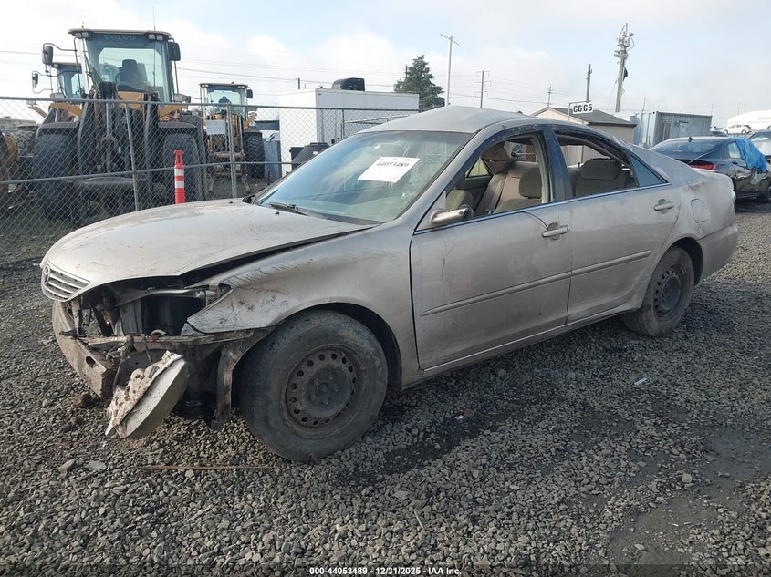 2005 Toyota Camry Le