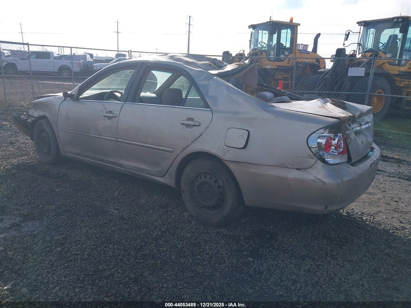 2005 Toyota Camry Le
