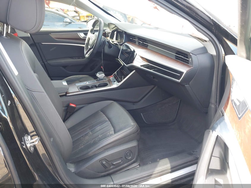 VIN WAUM2AF24KN106660 2019 AUDI A6 55 PREMIUM