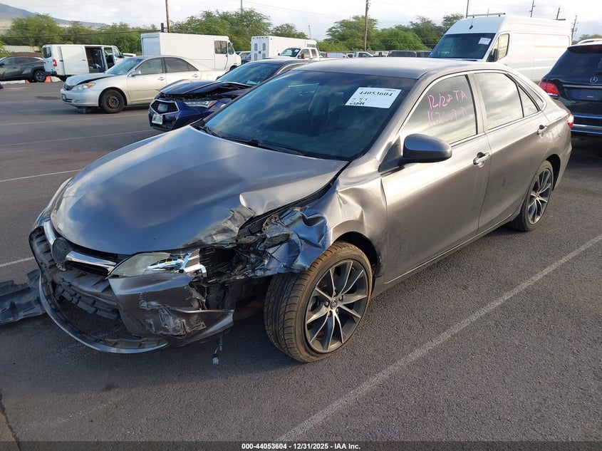 2016 Toyota Camry Xse