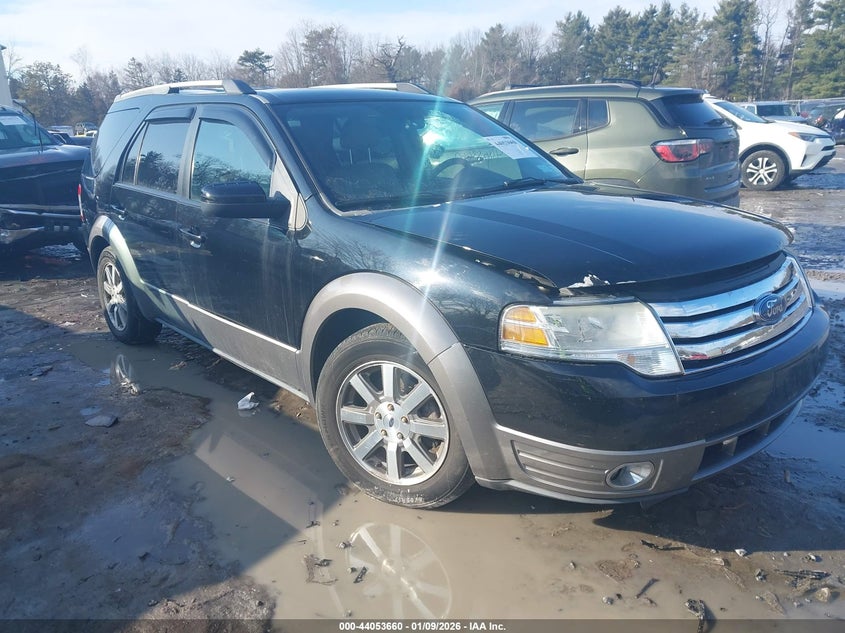 1FMDK05W28GA16093 FORD TAURUS X Photo 1