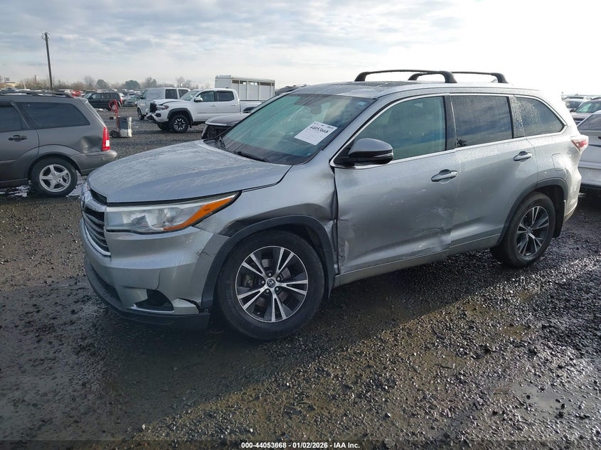 2016 Toyota Highlander Xle V6