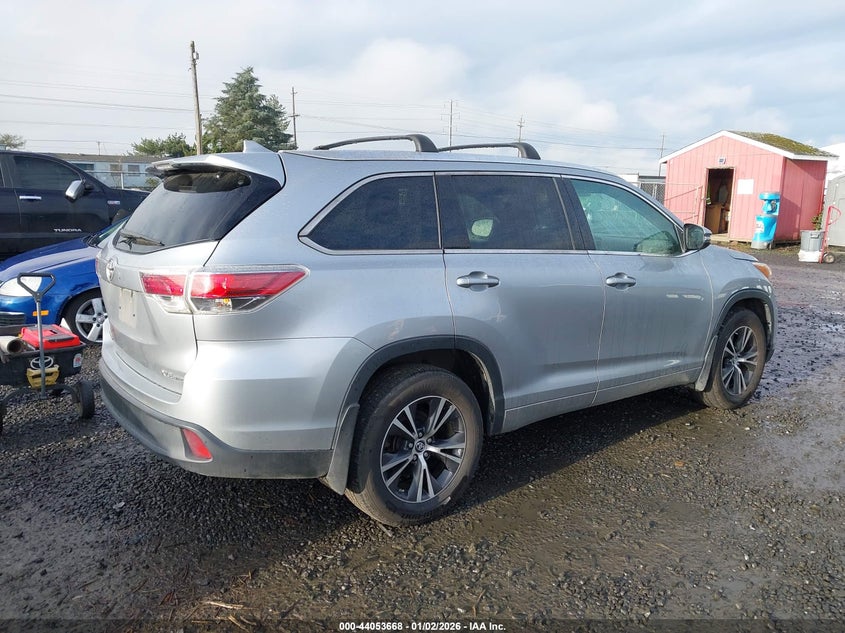 2016 Toyota Highlander Xle V6