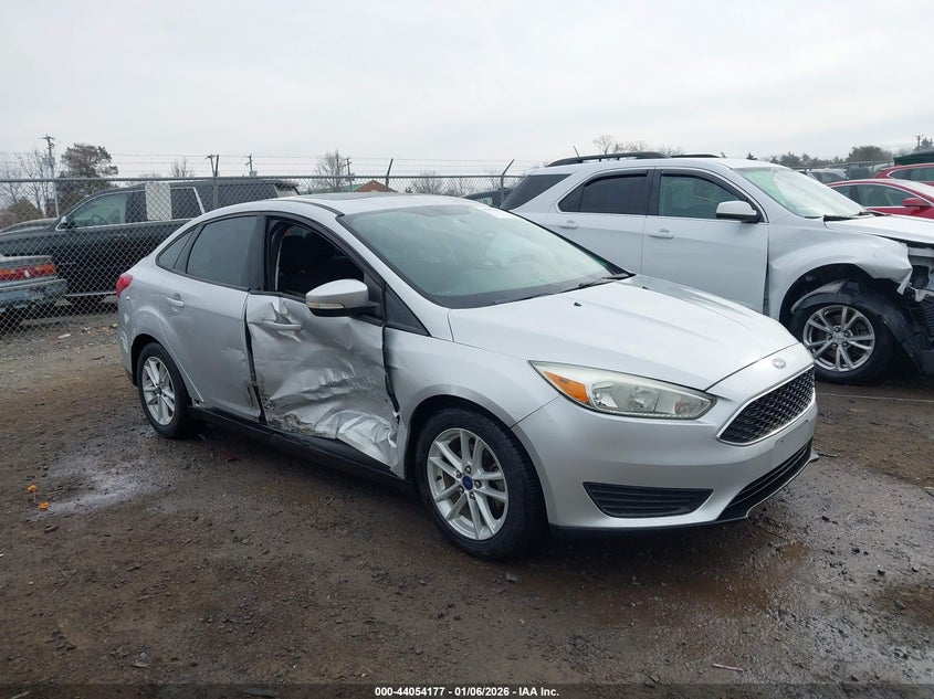 1FADP3F23FL205400 2015 Ford Focus Se auction photo 1