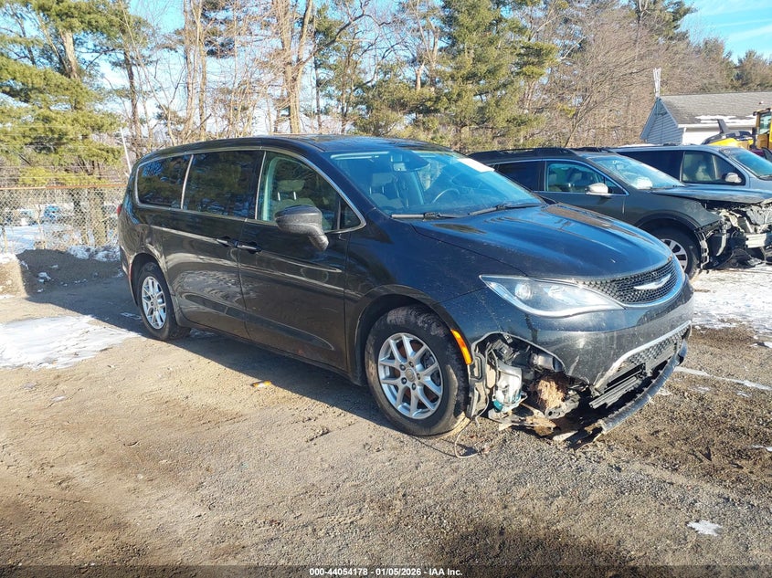 2C4RC1FG1LR159001 2020 Chrysler Pacifica Touring auction photo 1