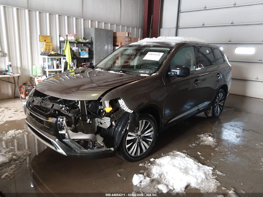 2020 Mitsubishi Outlander Es 2.4