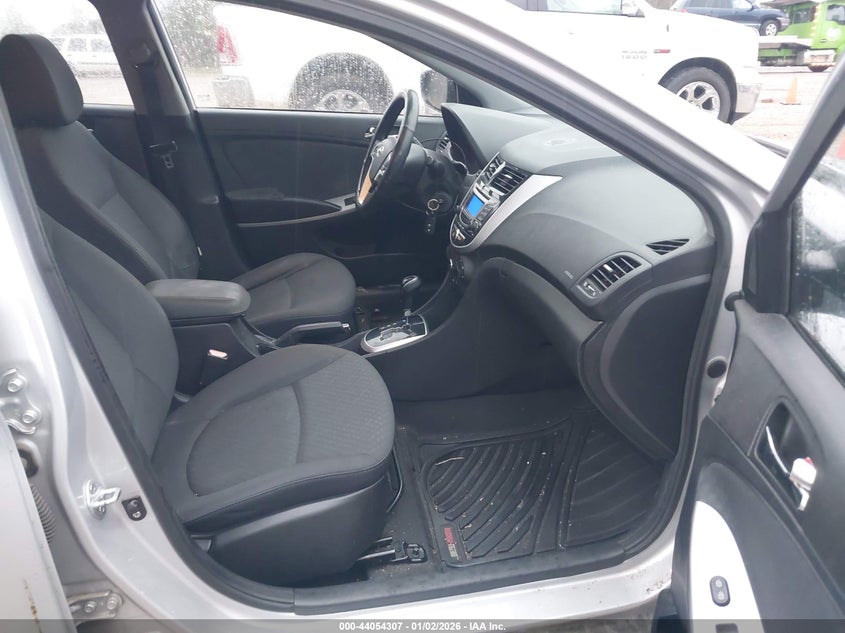 2012 Hyundai Accent Se