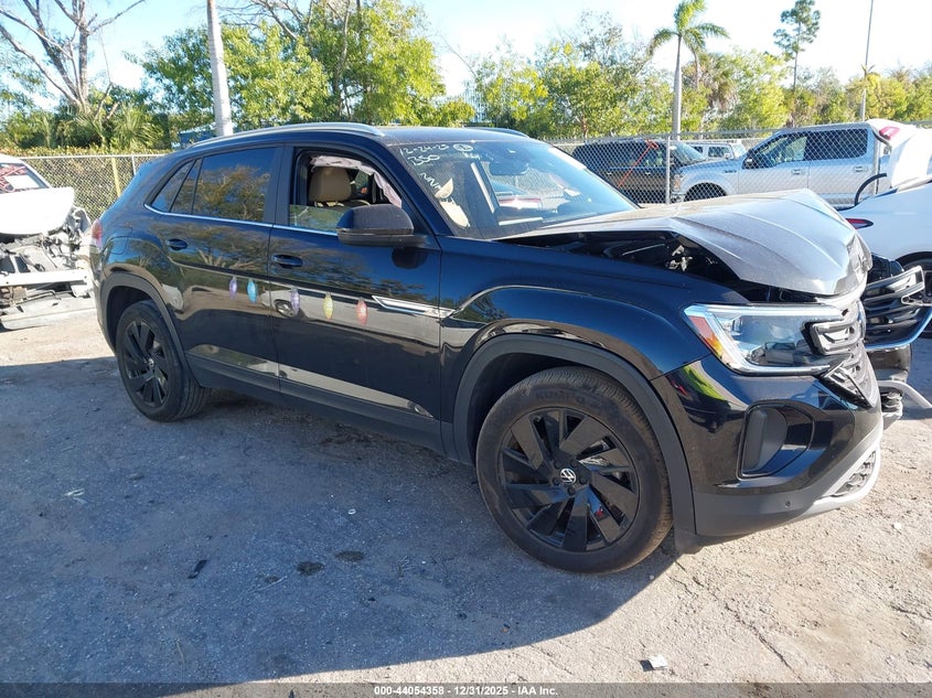 2024 Volkswagen Atlas Cross Sport 2.0T Se W/Technology