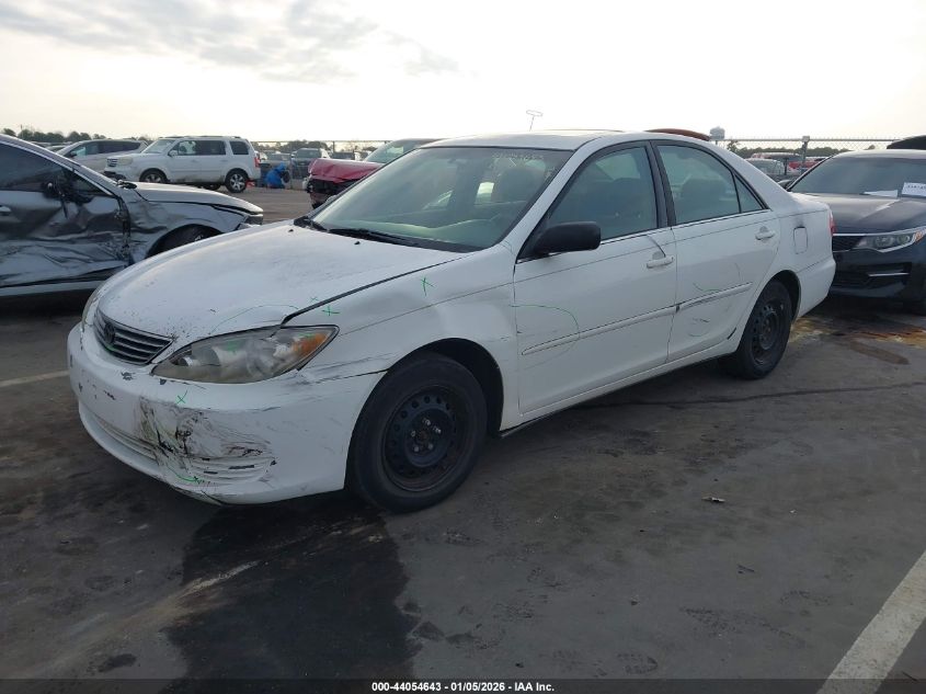 2005 Toyota Camry Le
