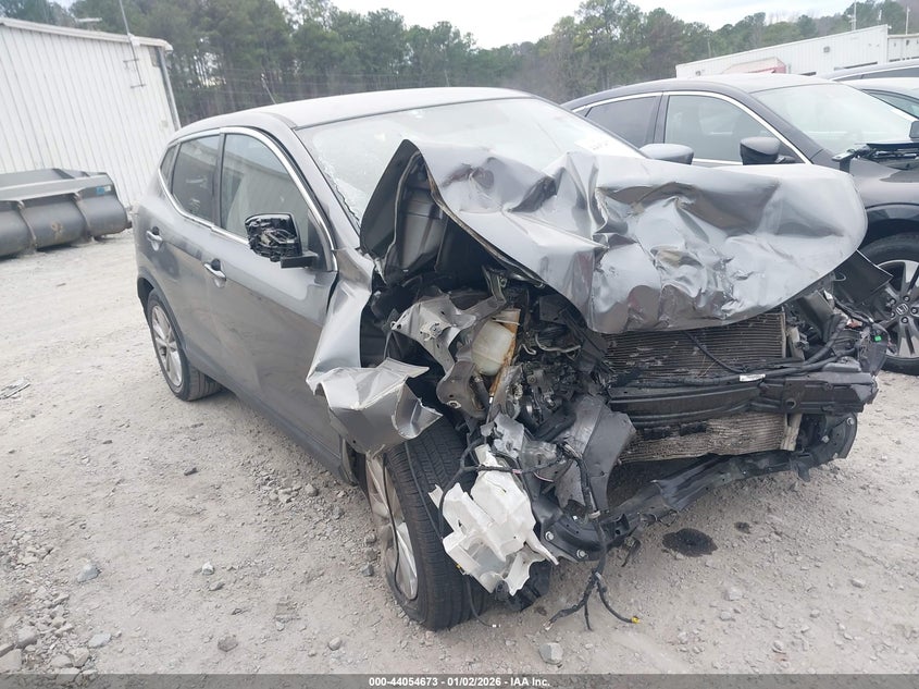 2017 Nissan Rogue Sport S