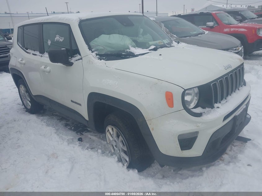 2023 Jeep Renegade Latitude 4X4