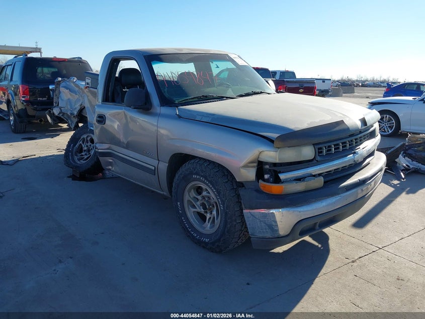 1GCEC14W5YZ347218 2000 Chevrolet Silverado 1500 auction photo 1