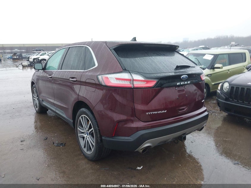 2021 Ford Edge Titanium