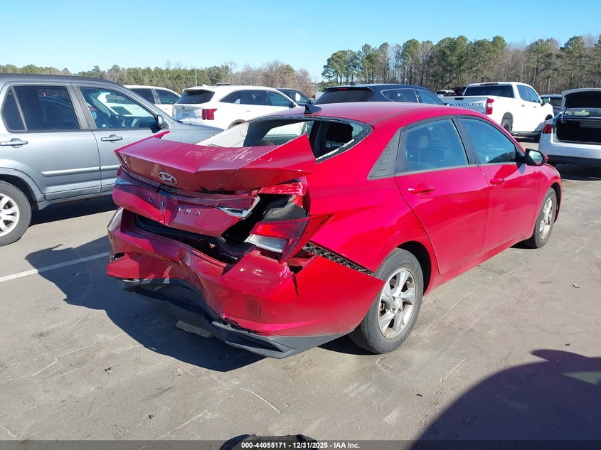 2022 Hyundai Elantra Se