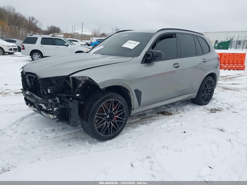 2022 BMW X5 M