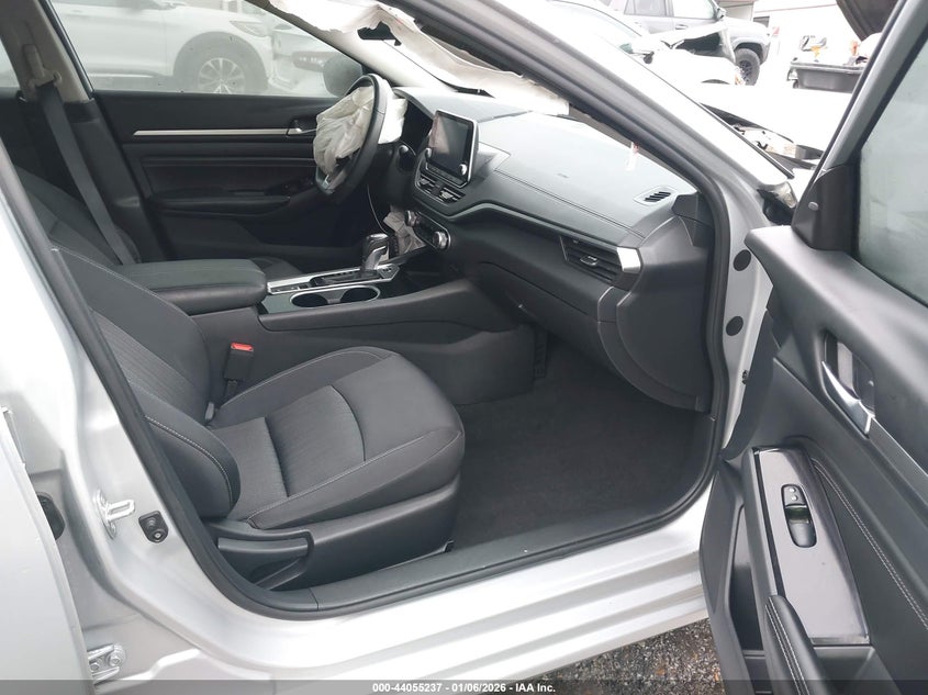 2022 Nissan Altima Sv Fwd