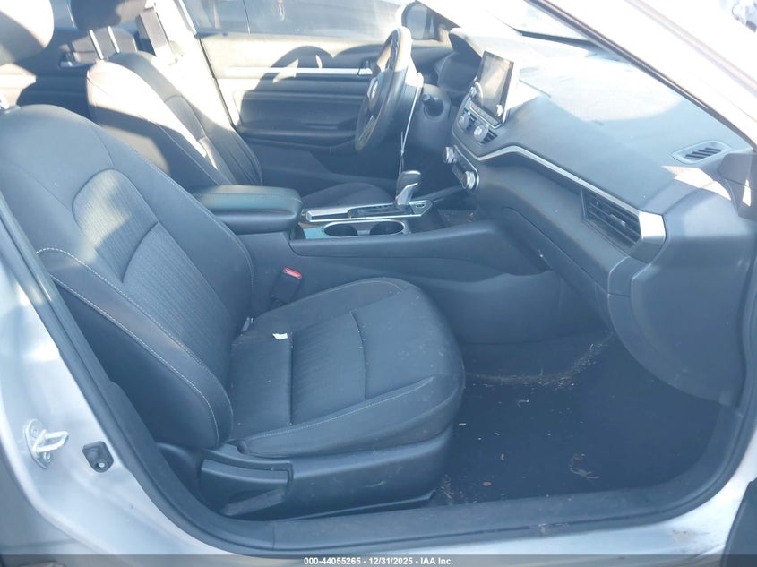 VIN 1N4BL4DV2MN410617 2021 NISSAN ALTIMA SV FWD