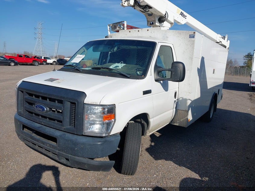 2019 Ford E-450 Cutaway