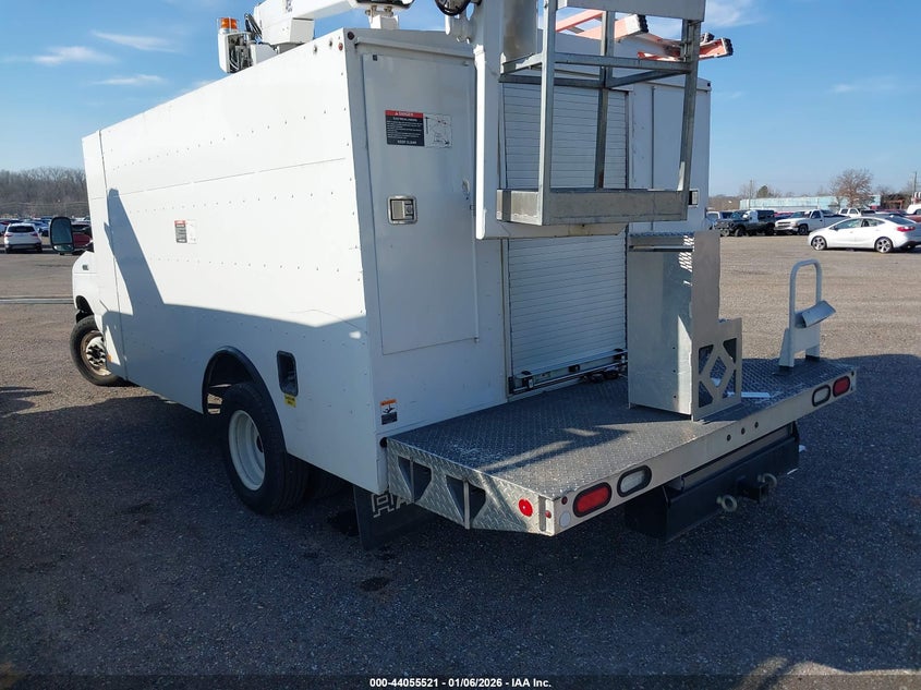 2019 Ford E-450 Cutaway