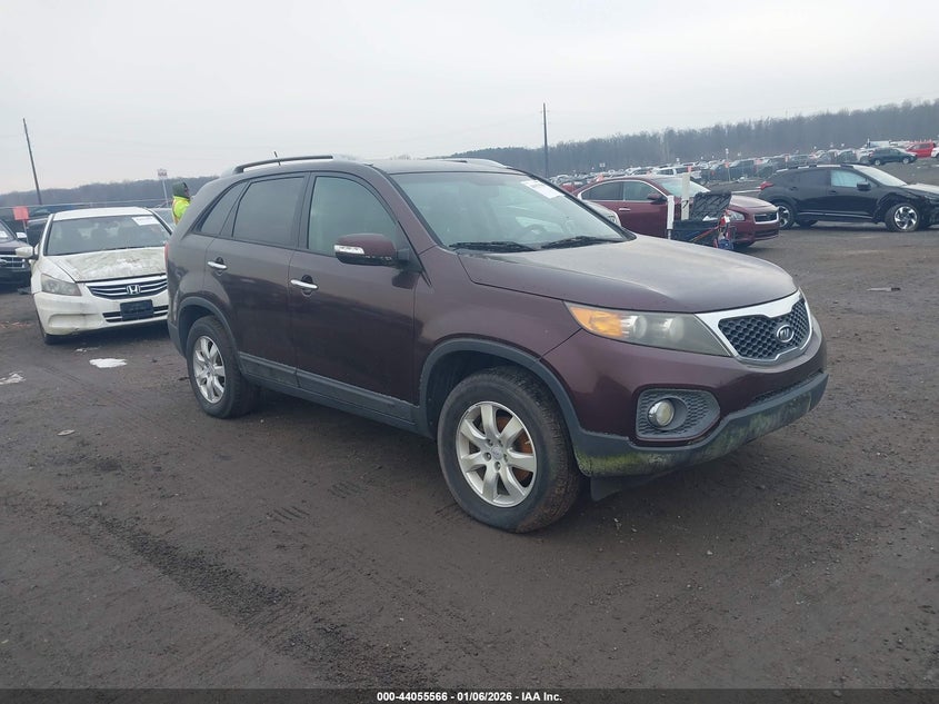 5XYKT3A15BG097279 2011 Kia Sorento Lx auction photo 1