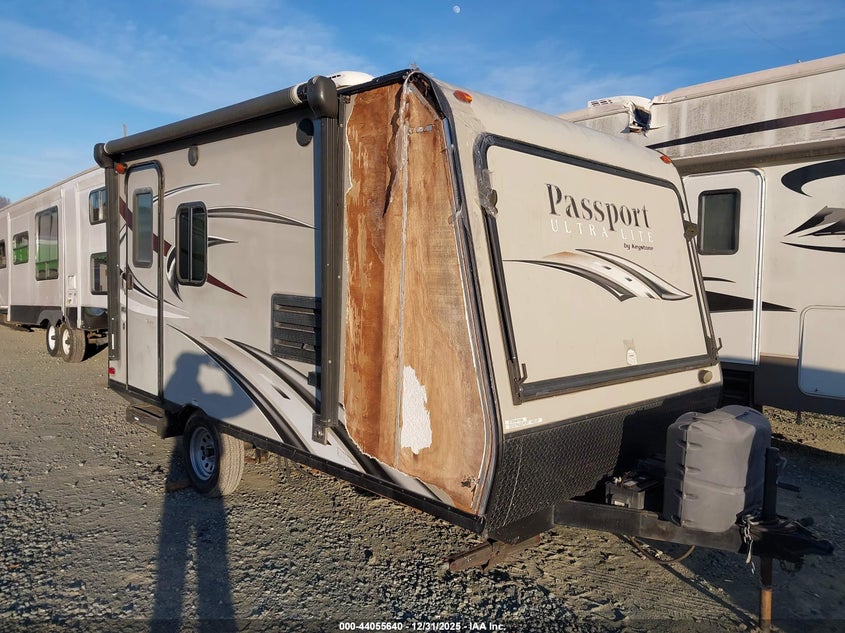 4YDT14518FT415431 KEYSTONE PASSPORT Photo 1