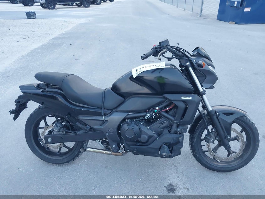 2014 Honda Ctx700 N VIN: JH2RC6800EK000458 Lot: 44055654