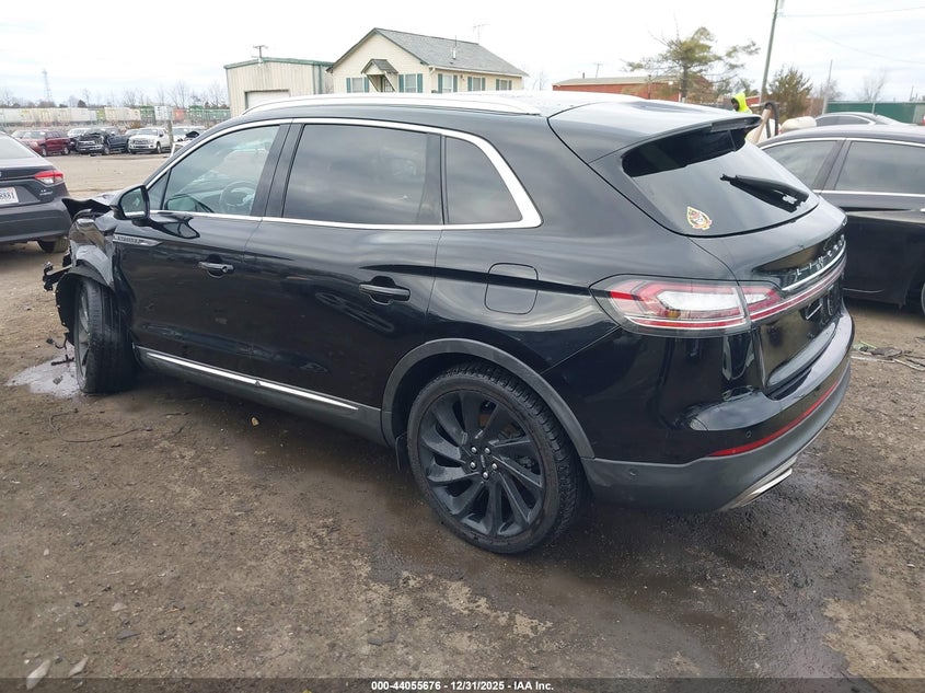 2021 Lincoln Nautilus Reserve