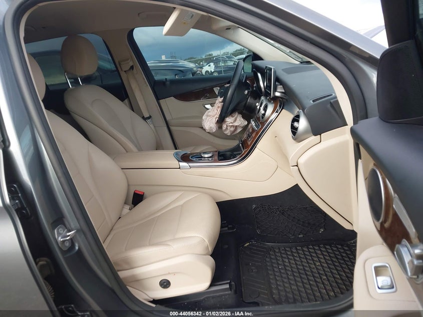 2017 Mercedes-Benz Glc 300