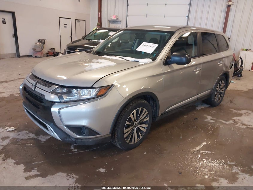 2019 Mitsubishi Outlander Es
