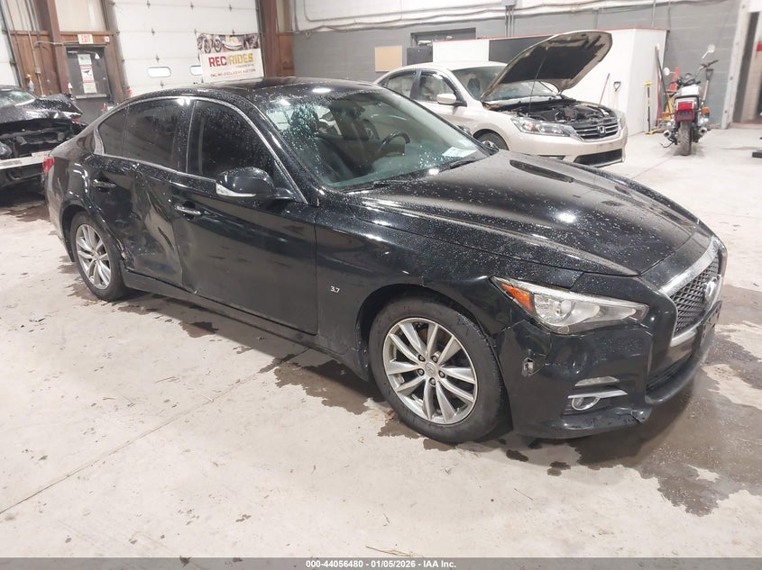 2014 Infiniti Q50 Premium