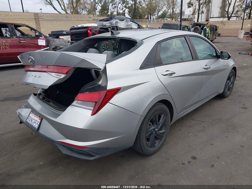 2021 Hyundai Elantra Sel